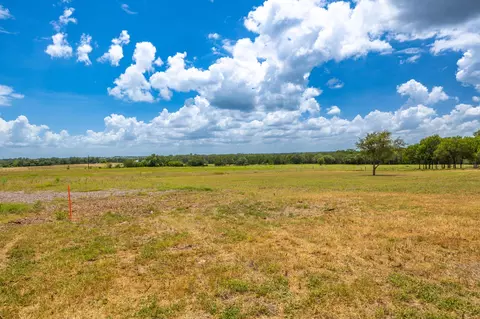 2160 Baca Loop, Flatonia, TX 78941 photo 15