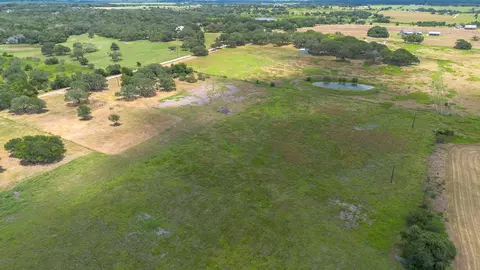 2160 Baca Loop, Flatonia, TX 78941 photo 22