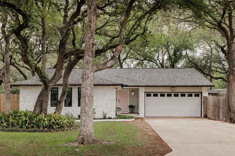 Exterior - 9219 Independence Loop, Austin, TX 78748 photo 2 of 7