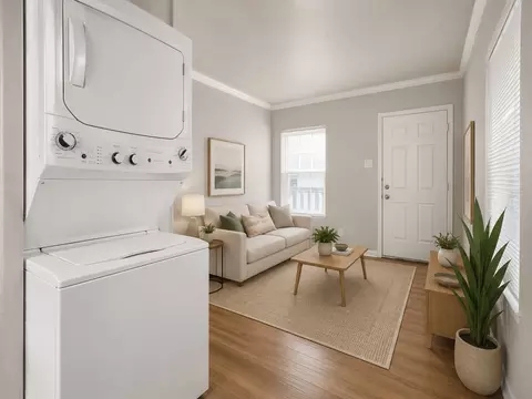 204 E 30th St #101, Austin, TX 78705 photo 2