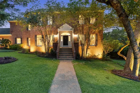 2922 Thousand Oaks Dr, Austin, TX 78746