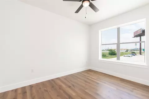 Bedroom - 121 Calvin Smith Ln #A & B, Jarrell, TX 76537 photo 3 of 12