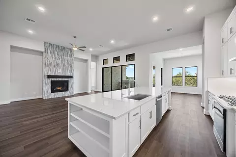 Kitchen - 1220 Stormy Dr, Georgetown, TX 78628 photo 3 of 3