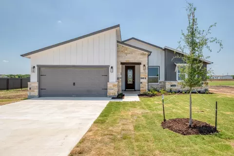 203 Alonzo Dr, Del Valle, TX 78617