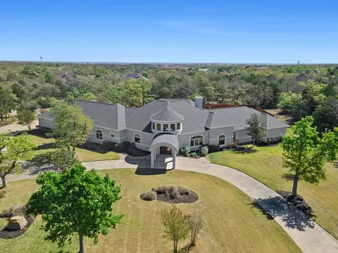 353 Stephen F Austin Blvd, Bastrop, TX 78602