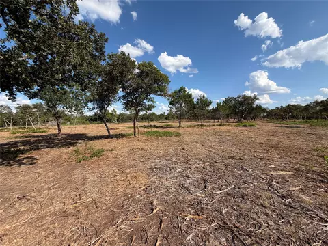 7257 Cr 252, Bertram, TX 78605 photo 11