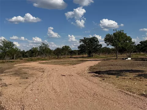 7257 Cr 252, Bertram, TX 78605 photo 6