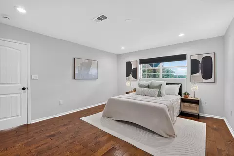Bedroom - 102 Valley View Dr E, Leander, TX 78641 photo 3 of 4