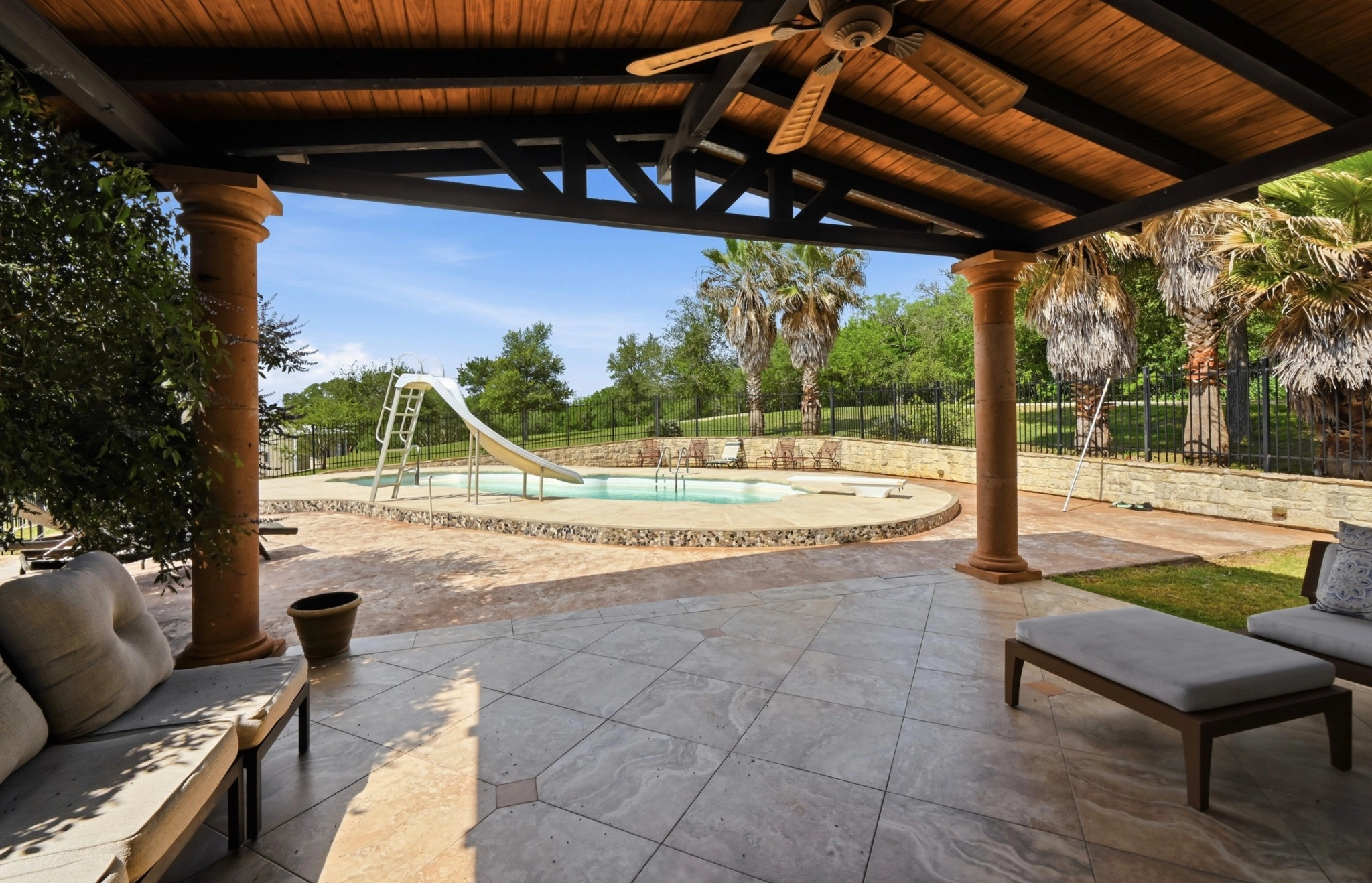 1175 Southern Way, Luling, TX 78648 photo 40