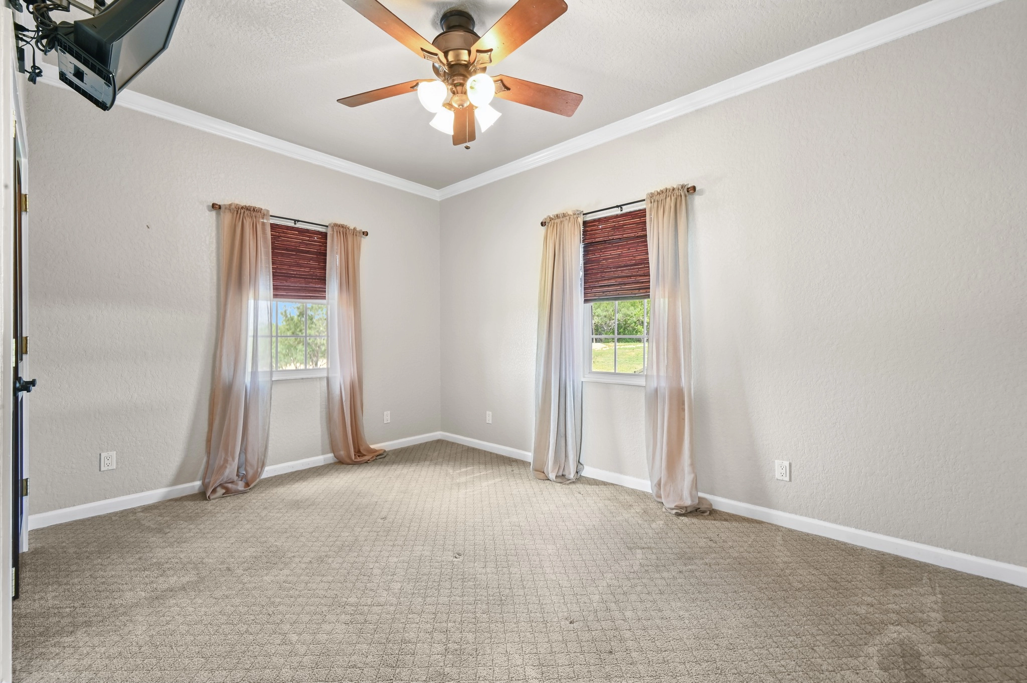 1175 Southern Way, Luling, TX 78648 photo 31