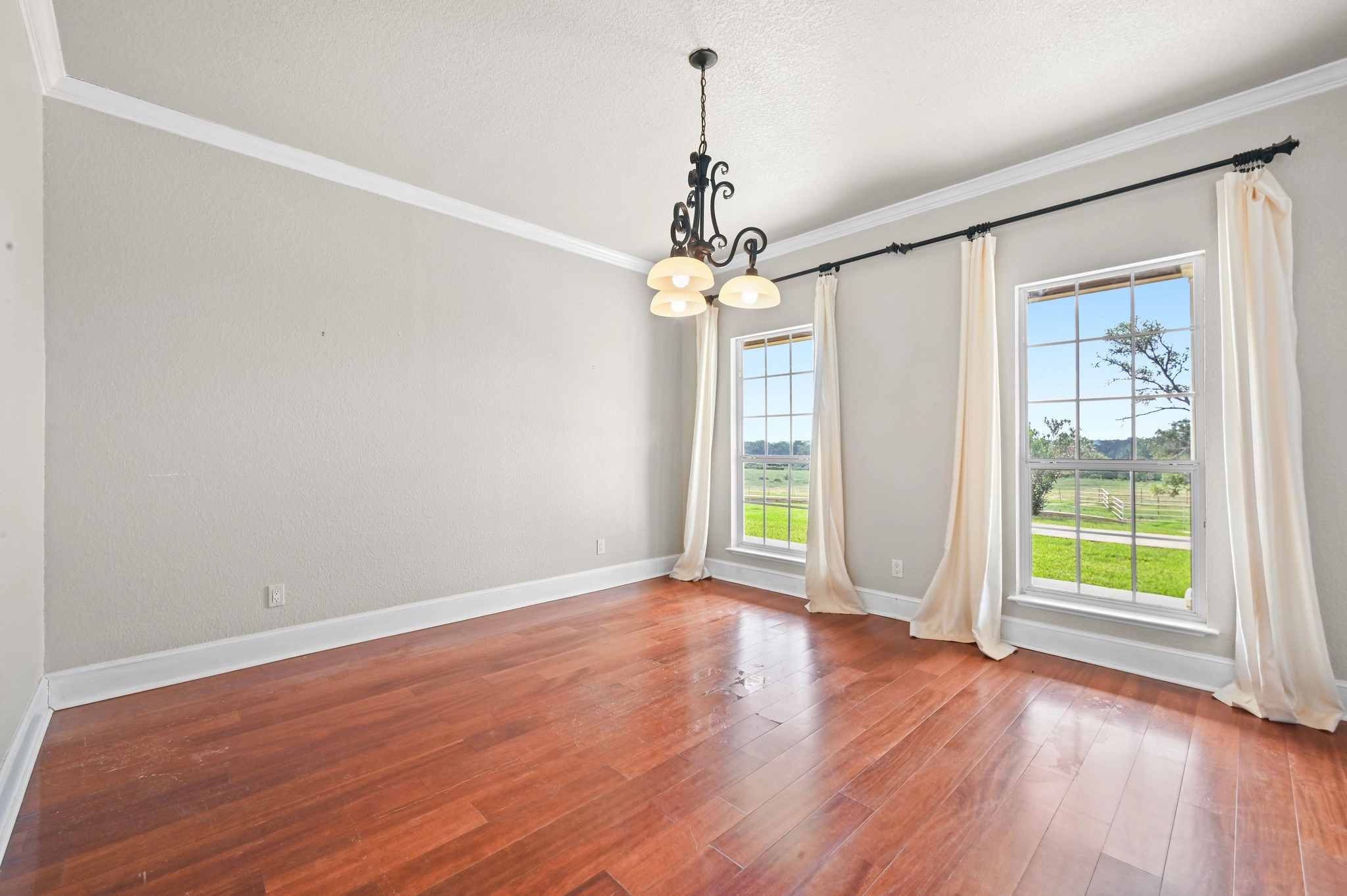 1175 Southern Way, Luling, TX 78648 photo 16