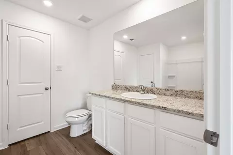 Bath - 210 Myrtle Oak Dr, Maxwell, TX 78656 photo 1 of 2