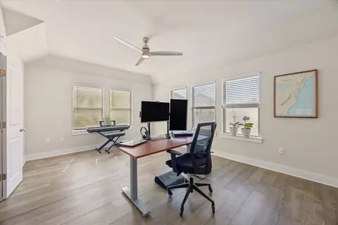 13001 Hymeadow Dr #38, Austin, TX 78729