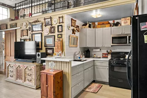 Kitchen - 137 E Clark St, Bartlett, TX 76511 photo 2 of 3