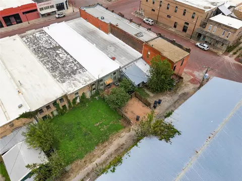 View/Area - 137 E Clark St, Bartlett, TX 76511 photo 6 of 7