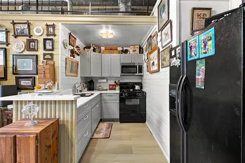 Kitchen - 137 E Clark St, Bartlett, TX 76511 photo 3 of 3