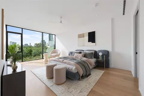 1006 Baylor St #204, Austin, TX 78703