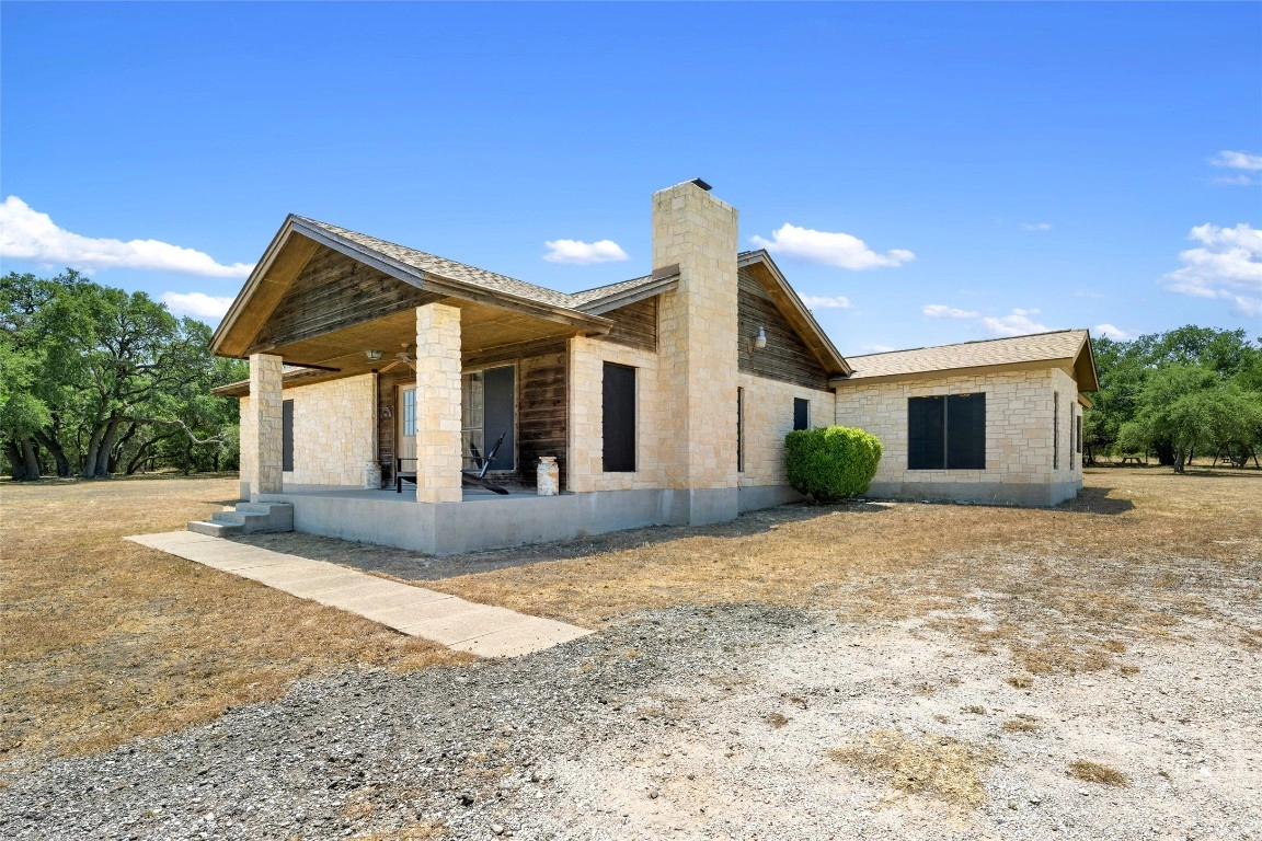 120 Craigen Rd  