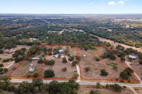 376 Jones Rd, Cedar Creek, TX 78612