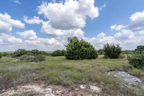 584 Saddle Ridge Dr, Bertram, TX 78605 photo 7