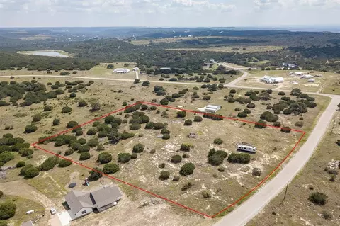 584 Saddle Ridge Dr, Bertram, TX 78605 photo 9