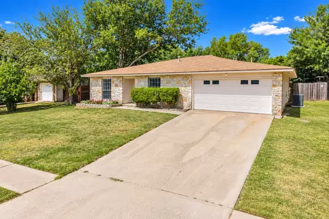 8200 Furness Dr, Austin, TX 78753