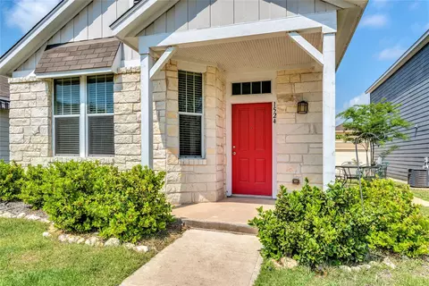 1524 Sanders, Kyle, TX 78640