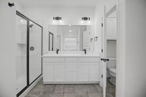 Bath - 3116 Brady Ct, Bryan, TX 77808 photo 2 of 3