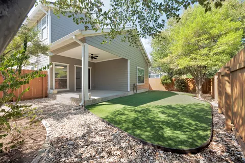 2200 Amur Dr, Austin, TX 78745