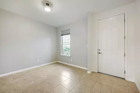 Other - 417 Anacua Loop #6, Manchaca, TX 78652 photo 1 of 9