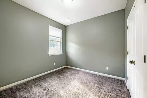 Bedroom - 417 Anacua Loop #6, Manchaca, TX 78652 photo 3 of 3