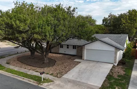 2100 Deadwood Dr, Austin, TX 78744
