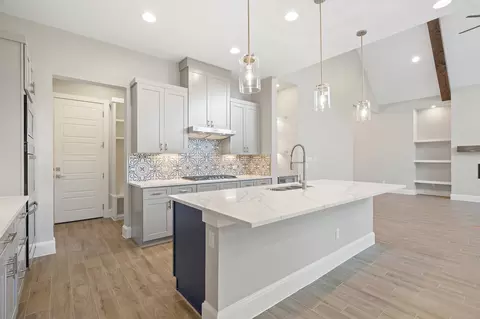 Kitchen - 112 Axis Loop, Georgetown, TX 78628 photo 8 of 8