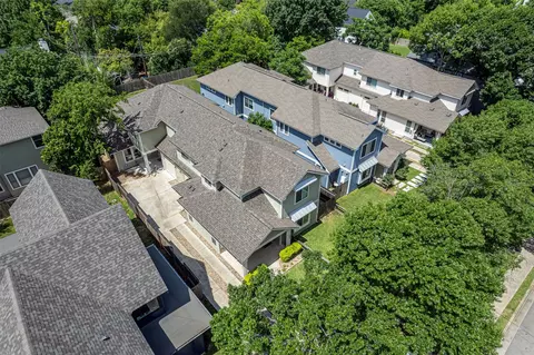 View/Area - 705 E 49th St #A, Austin, TX 78751 photo 3 of 7