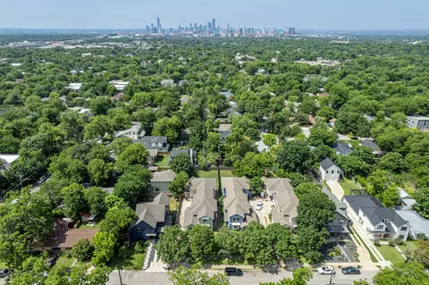 View/Area - 705 E 49th St #A, Austin, TX 78751 photo 6 of 7