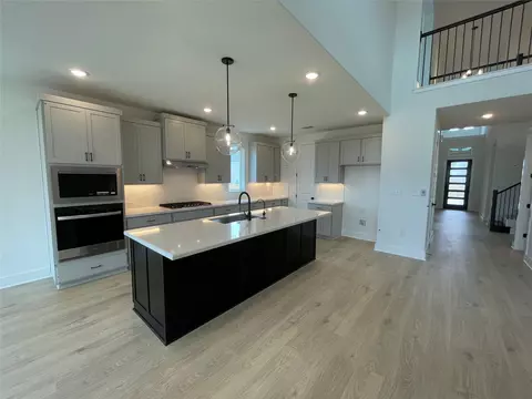 19501 Erna Dr, Pflugerville, TX 78660 photo 8