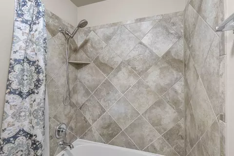 Bath - 4401 Trinity Woods St, Leander, TX 78641 photo 6 of 6