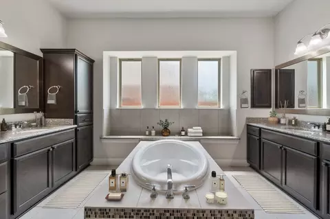 Bath - 2709 Steece Way, Leander, TX 78641 photo 3 of 7