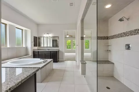 Bath - 2709 Steece Way, Leander, TX 78641 photo 2 of 7