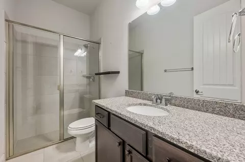 Bath - 2709 Steece Way, Leander, TX 78641 photo 7 of 7