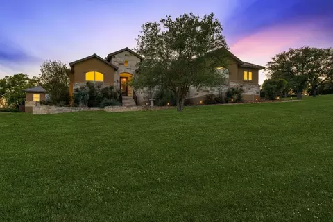 5721 Heidrich Ct, New Braunfels, TX 78132