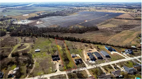 703 4th St, Bruceville Eddy, TX 76524 photo 3