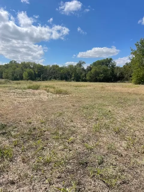 703 4th St, Bruceville Eddy, TX 76524 photo 17