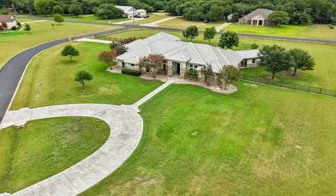 6258 Miller Ln, Belton, TX 76513