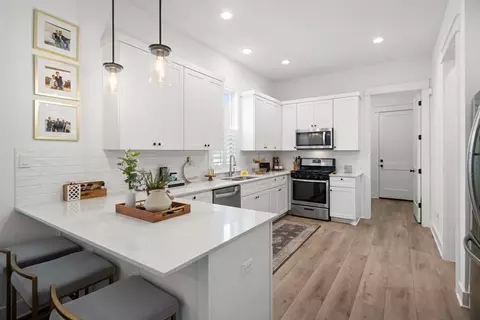 1066 Twain St, Driftwood, TX 78619