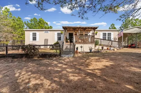 198 Pine Shadows Ln, Bastrop, TX 78602 photo 4