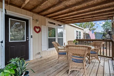 198 Pine Shadows Ln, Bastrop, TX 78602 photo 6