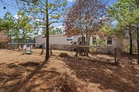 198 Pine Shadows Ln, Bastrop, TX 78602 photo 25