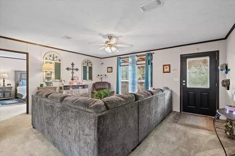 198 Pine Shadows Ln, Bastrop, TX 78602 photo 8