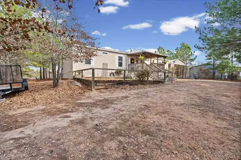198 Pine Shadows Ln, Bastrop, TX 78602 photo 5